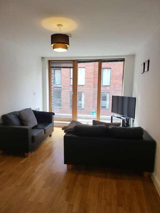 Awesome 1 Bedroom Apartment مانشستر المظهر الخارجي الصورة